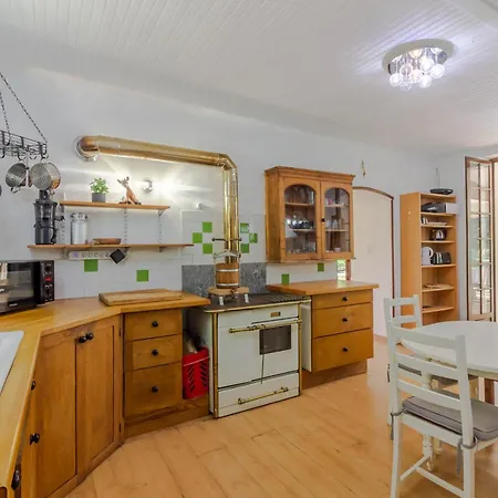 La Parenthèse Fleurie - Avec Piscine Privée Hébergement de vacances