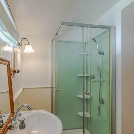 La Parenthèse Fleurie - Avec Piscine Privée Hébergement de vacances